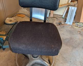 ROLLER CHAIR