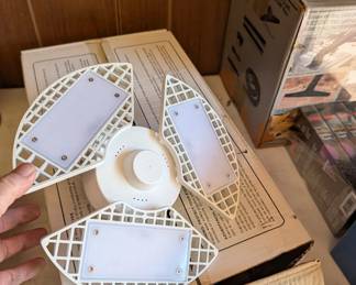 LED GARAGE LIGHT