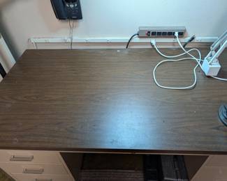 DESK