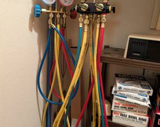 MANIFOLD SETS (SEVERAL)