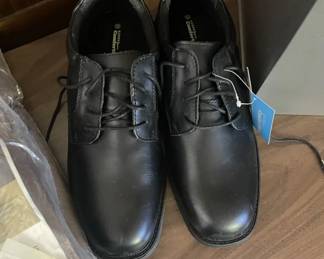 Men's Dress Shoes - Size 11