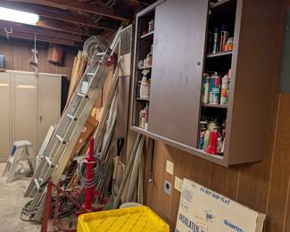 GARAGE OVER VIEW