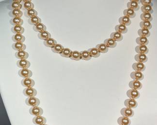 Single strand of pearls
