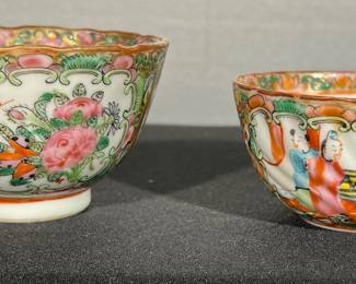 Rose Medallion tea cups, scalloped edge