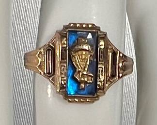 1961 class ring