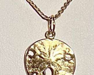 14k gold chain and pendant