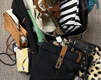 Many handbags! High end quality makers
