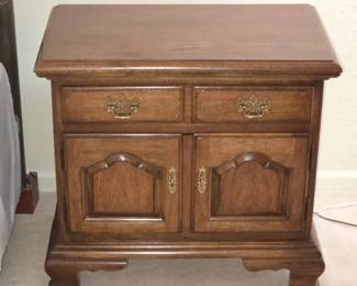2 Thomasville Nightstands