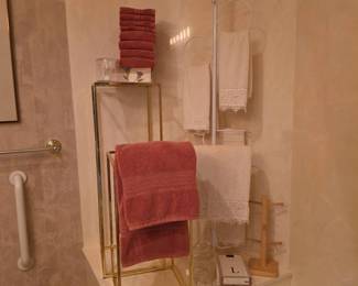 Bathroom Towel StandTowelsBath Holders.