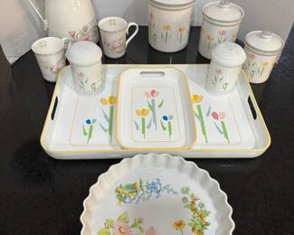 Floral CanisterServing Set