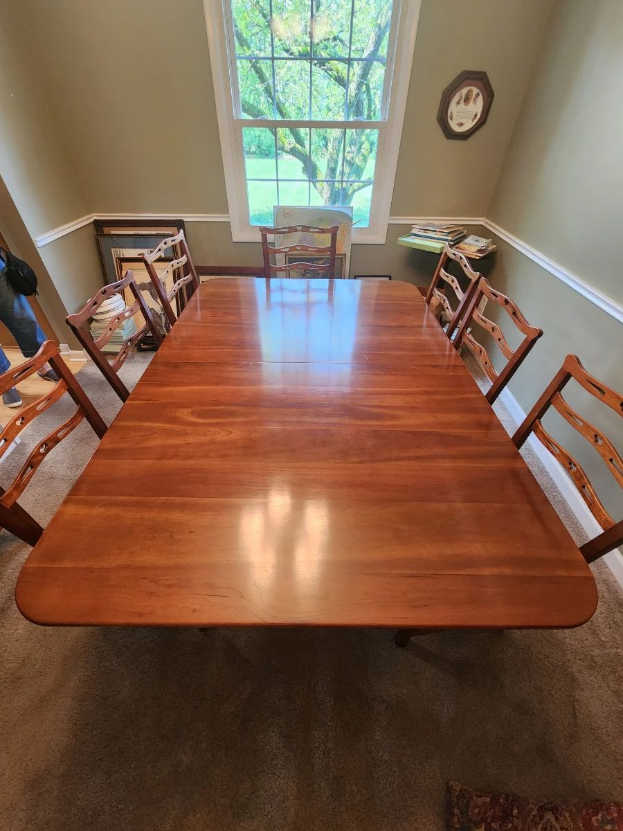 Leopold Stickley dining table
