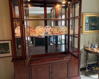 Ethan Allen Georgian Court Breakfront China Cabinet