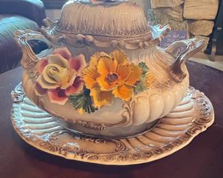 Vintage Capodimonte Floral Soup Tureen Set second image