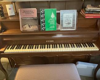 Baldwin Acrosonic Console Piano third image