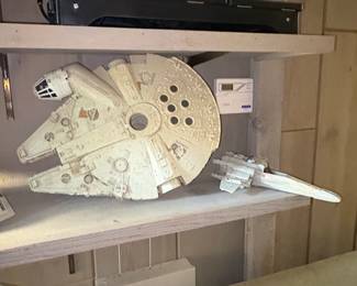 Vintage Kenner Star Wars ATAT Walker and Dagobah Playset third image