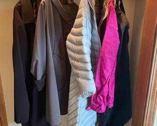 L.L. Bean Womens Ultralight Down Hooded Jacket