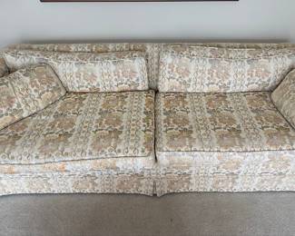 Heritage Distinguished Upholstery Sofa