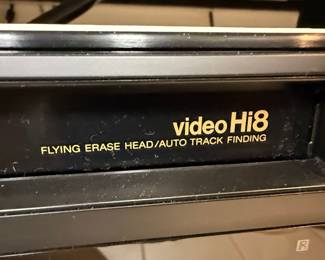 Sony EV-S2000 Hi8 Video Cassette Recorder