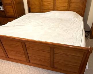 Easy Rest King Size Sleigh Style Bed