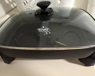 Rival 11" Square Electric Skillet