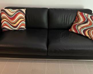 Natuzzi Modern Black Leather Sofa Style