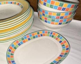 Villeroy & Boch Twist-Alea Limone Dinnerware Set