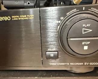 Sony EV-S2000 Hi8 Video Cassette Recorder