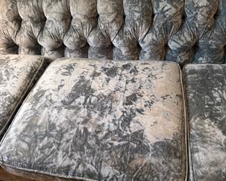 Vintage crushed velvet sofa 1971 Thomasville