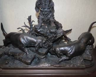 Bronze "Farm Hunting Dogs" by Jules Moigniez.
