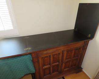 Buffet/server