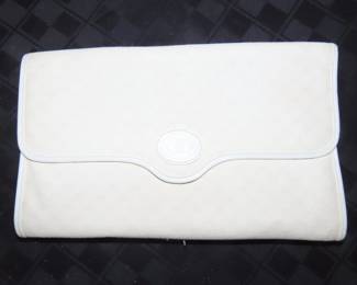 Gucci clutch.