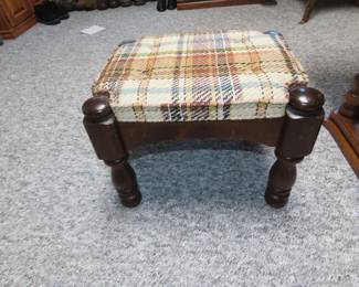 Footstool.