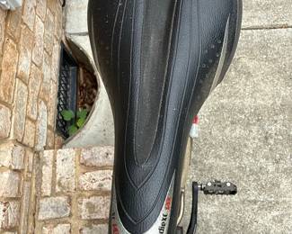Specialized Rockhopper M4 Mountain Bike