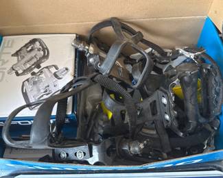 Specialized Rockhopper M4 Mountain Bike