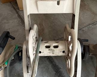 Suncast Hosemobile Hose Reel Cart