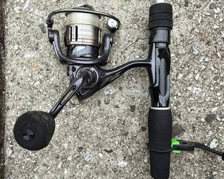 Shimano Vanquish Spinning Reel and Rod Combo