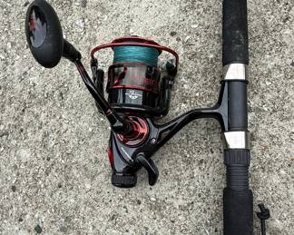 KastKing Sharky Baitfeeder III Spinning Reel