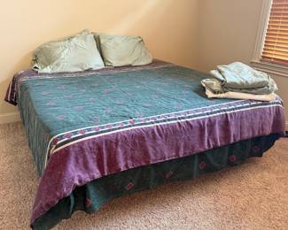 Vintage 1990s Geometric Print Bedspread Set