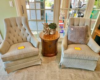 Castellano Custom Furniture Chairs and A Vintage Thomasville Barrel Table