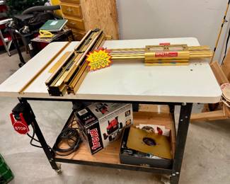 Incra LS17 Super System, Woodpecker router table, Freud 3 1/4 hp plunge router, and accessories