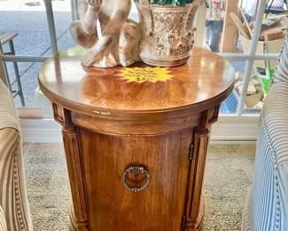 Vintage Thomasville Barrel Table