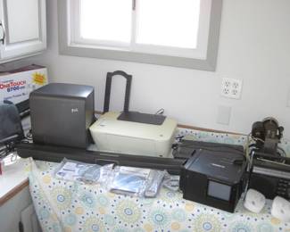 Polk Audio Sound Bar & Subwolfer / Scanners / Vintage Sewing Machine
