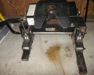 Sliding 5th Wheel Hitch