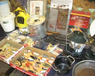 Fishing Lures / Minnow Buckets