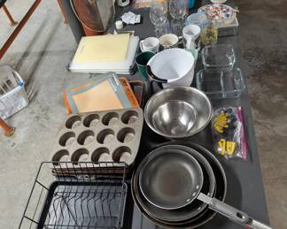 Bargain table!