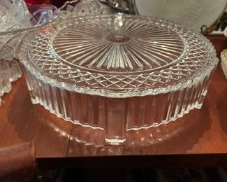 5th Avenue “Estate” cake plate