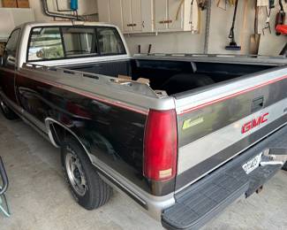 1991 GMC Sierra pick up truck with 127065 miles