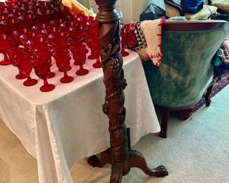 carved pedestal stand