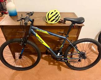 Huffy Stone Mountain Bike With Matching Helmet