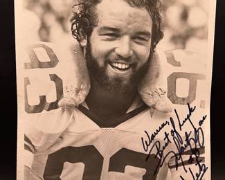 Autographed Sports Memorabilia